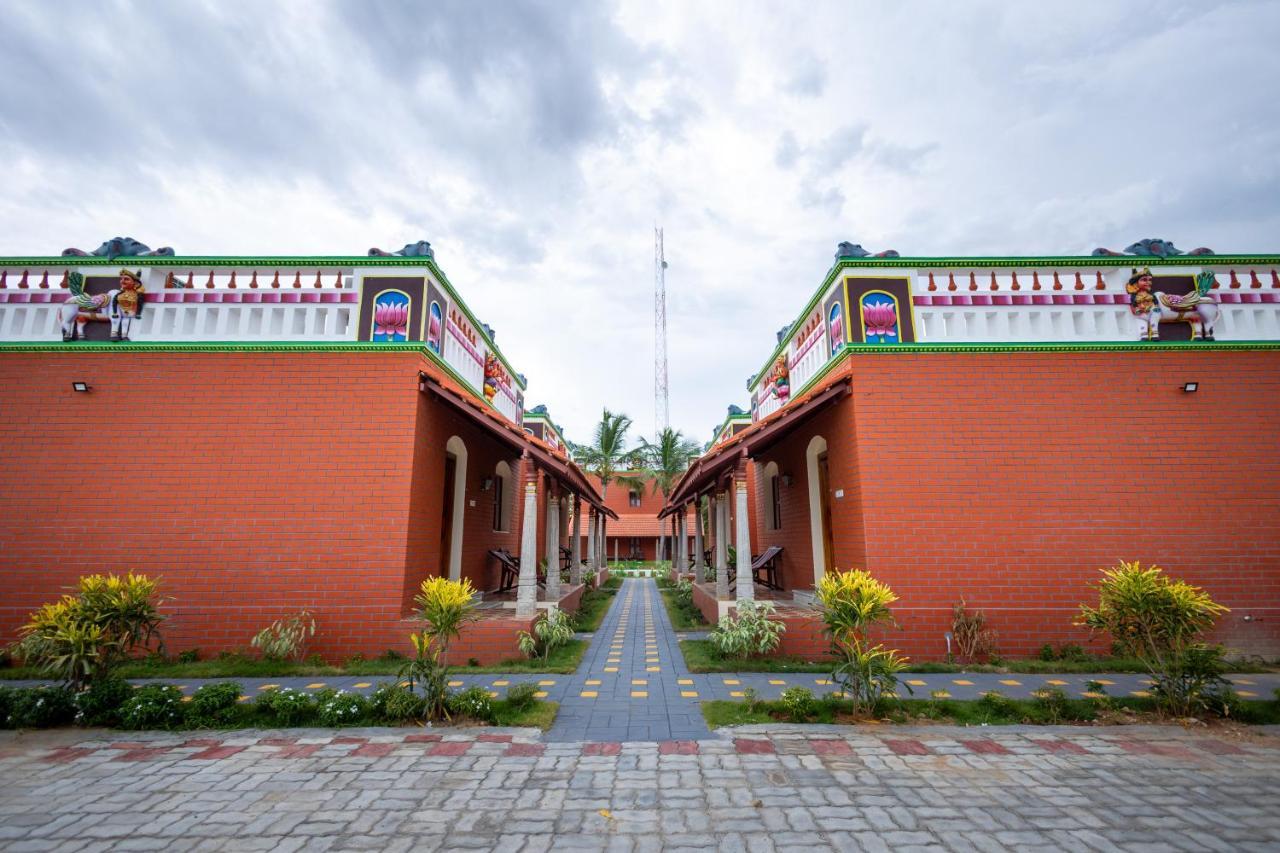 Chettinad Heritage Wellness Resorts Mithilaipatti Buitenkant foto